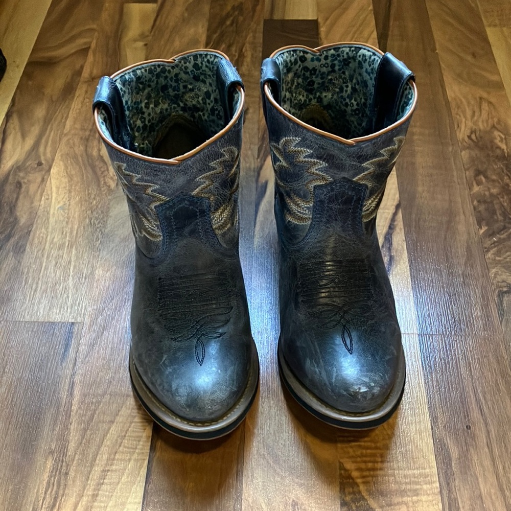 Women’s Blue Laredo Ankle Cowgirl Boots, Size 7.5M - Picture 3 of 9